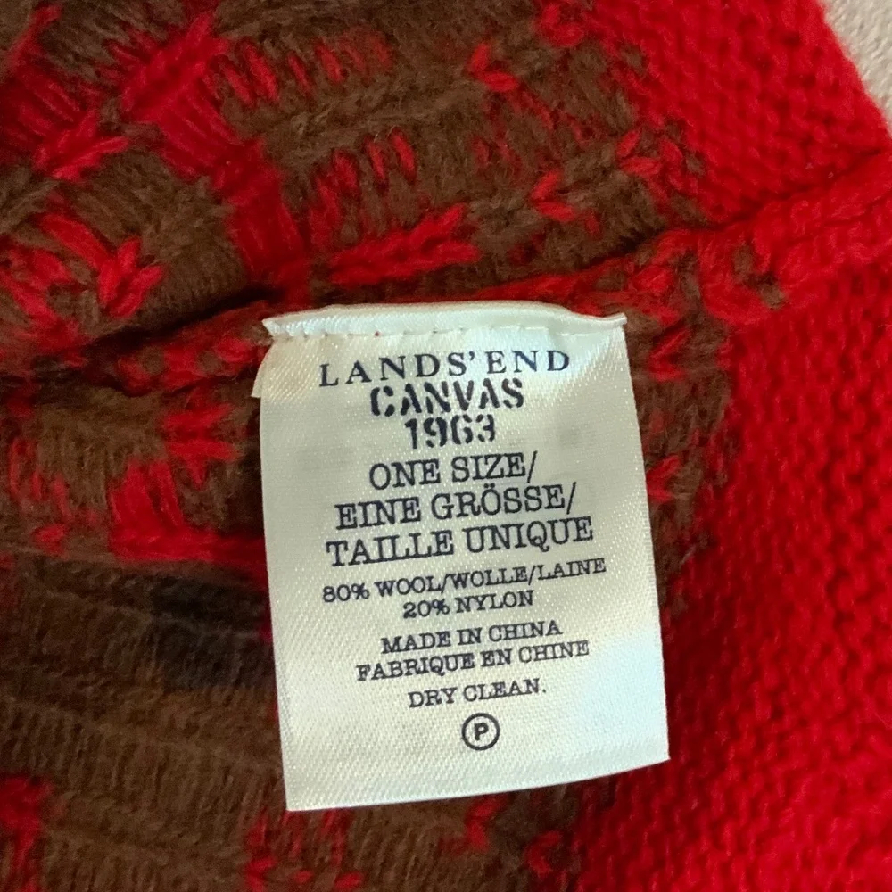 Land’s End Red Reindeer Knit Hat Winter Cold Weather Holiday Outdoors Preppy